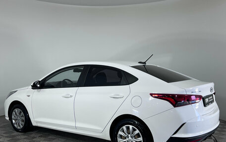 Hyundai Solaris II рестайлинг, 2021 год, 1 222 000 рублей, 4 фотография