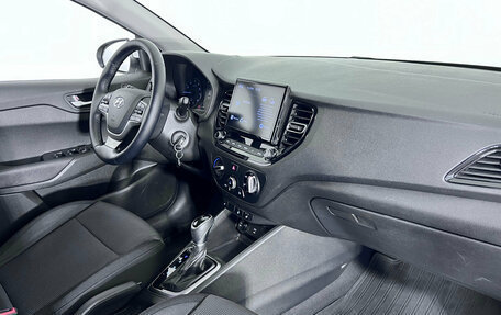 Hyundai Solaris II рестайлинг, 2021 год, 1 222 000 рублей, 10 фотография