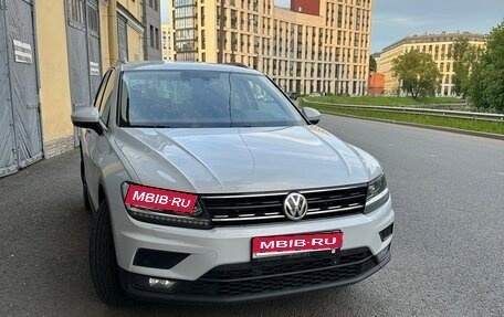 Volkswagen Tiguan II, 2018 год, 2 135 000 рублей, 1 фотография