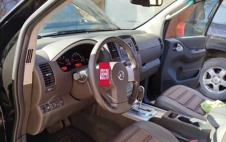 Nissan Pathfinder, 2011 год, 2 500 000 рублей, 21 фотография