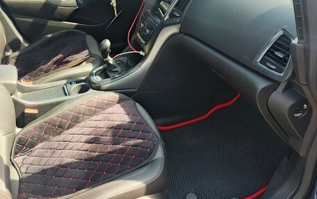 Opel Astra J, 2012 год, 750 000 рублей, 11 фотография