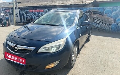 Opel Astra J, 2012 год, 750 000 рублей, 3 фотография