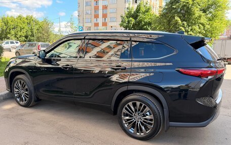 Toyota Highlander, 2026 год, 5 300 000 рублей, 3 фотография