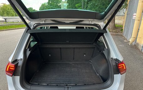 Volkswagen Tiguan II, 2018 год, 2 135 000 рублей, 11 фотография