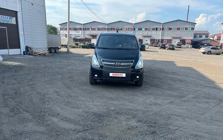 Hyundai Grand Starex Grand Starex I рестайлинг 2, 2010 год, 1 800 000 рублей, 10 фотография