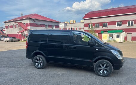 Hyundai Grand Starex Grand Starex I рестайлинг 2, 2010 год, 1 800 000 рублей, 8 фотография