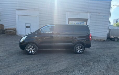Hyundai Grand Starex Grand Starex I рестайлинг 2, 2010 год, 1 800 000 рублей, 6 фотография