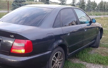 Audi A4, 1998 год, 370 000 рублей, 5 фотография