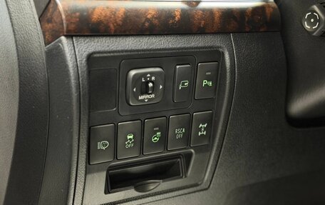 Toyota Land Cruiser 200, 2014 год, 3 780 000 рублей, 17 фотография