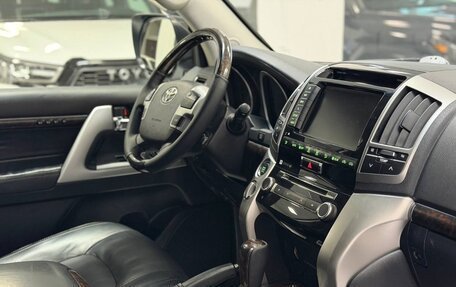 Toyota Land Cruiser 200, 2014 год, 3 780 000 рублей, 12 фотография