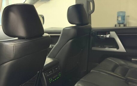 Toyota Land Cruiser 200, 2014 год, 3 780 000 рублей, 14 фотография