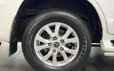 Toyota Land Cruiser 200, 2014 год, 3 780 000 рублей, 21 фотография