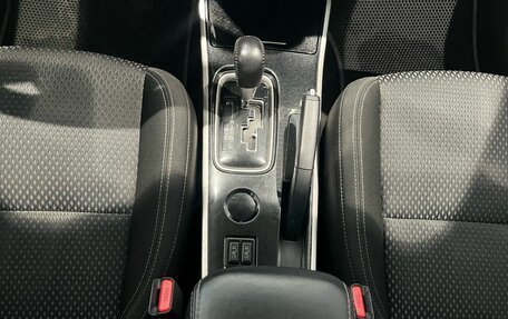 Mitsubishi Outlander III рестайлинг 3, 2018 год, 1 829 000 рублей, 14 фотография