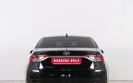Toyota Corolla, 2019 год, 1 899 000 рублей, 6 фотография