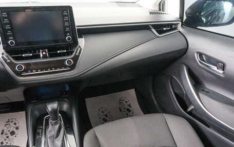 Toyota Corolla, 2019 год, 1 899 000 рублей, 12 фотография