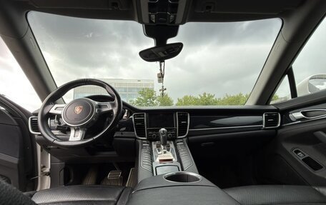 Porsche Panamera II рестайлинг, 2010 год, 2 170 000 рублей, 11 фотография