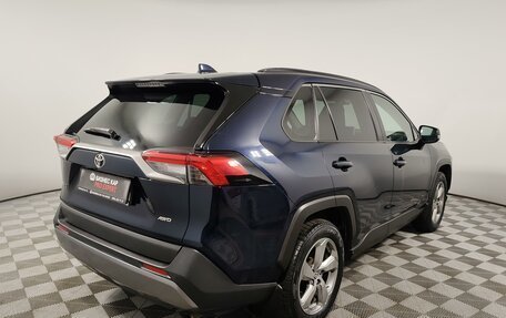 Toyota RAV4, 2020 год, 2 749 000 рублей, 5 фотография