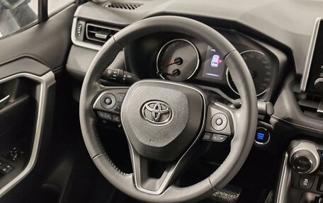 Toyota RAV4, 2020 год, 2 749 000 рублей, 21 фотография