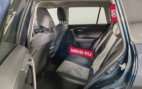 Toyota RAV4, 2020 год, 2 749 000 рублей, 12 фотография