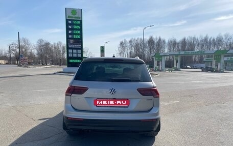Volkswagen Tiguan II, 2018 год, 2 500 000 рублей, 7 фотография