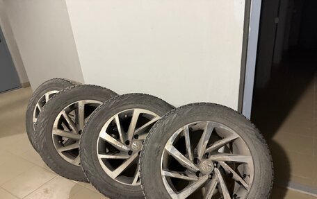 Volkswagen Tiguan II, 2018 год, 2 500 000 рублей, 20 фотография