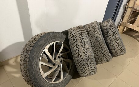 Volkswagen Tiguan II, 2018 год, 2 500 000 рублей, 22 фотография