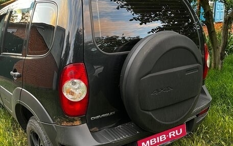 Chevrolet Niva I рестайлинг, 2012 год, 370 000 рублей, 3 фотография