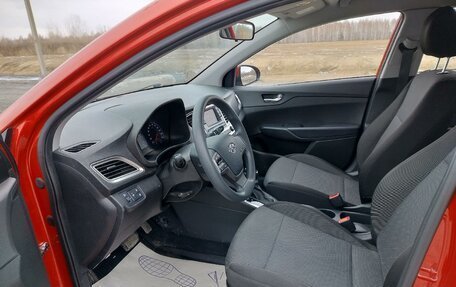 Hyundai Solaris II рестайлинг, 2021 год, 1 450 000 рублей, 14 фотография