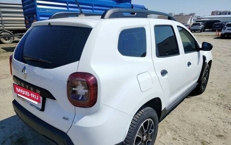 Renault Duster, 2022 год, 1 779 000 рублей, 3 фотография