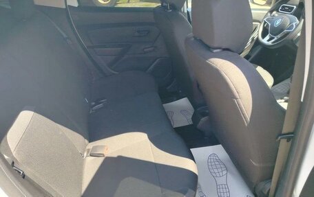 Renault Duster, 2022 год, 1 779 000 рублей, 11 фотография