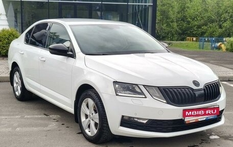 Skoda Octavia, 2018 год, 1 750 000 рублей, 2 фотография