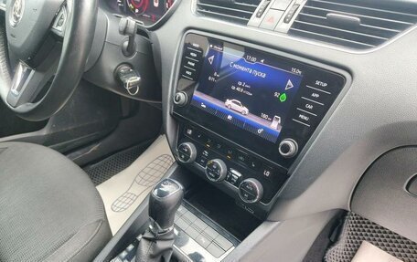 Skoda Octavia, 2018 год, 1 750 000 рублей, 28 фотография