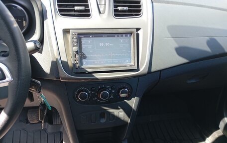Renault Logan II, 2019 год, 644 000 рублей, 13 фотография