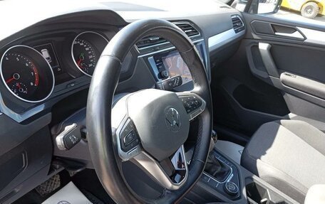 Volkswagen Tiguan II, 2021 год, 3 500 000 рублей, 7 фотография