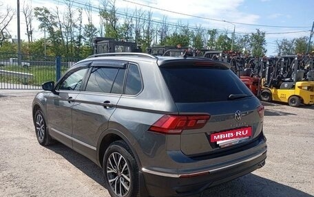 Volkswagen Tiguan II, 2021 год, 3 500 000 рублей, 4 фотография