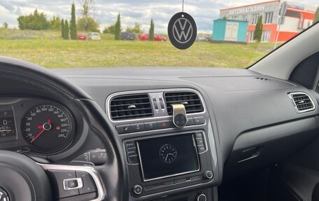 Volkswagen Polo VI (EU Market), 2018 год, 1 340 000 рублей, 5 фотография