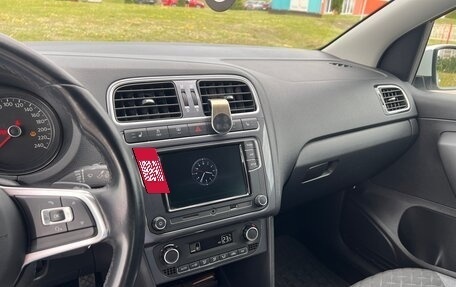Volkswagen Polo VI (EU Market), 2018 год, 1 340 000 рублей, 6 фотография