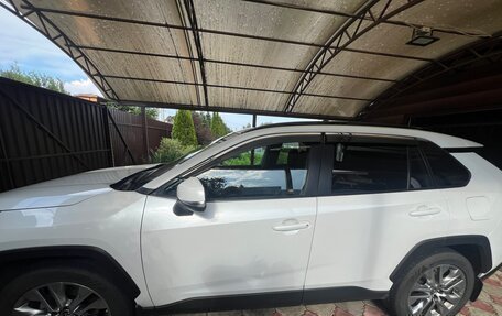 Toyota RAV4, 2020 год, 3 070 000 рублей, 5 фотография