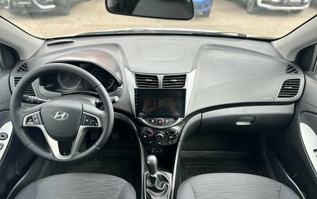 Hyundai Solaris II рестайлинг, 2016 год, 1 090 000 рублей, 17 фотография