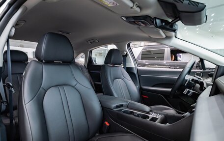 Hyundai Sonata VIII, 2026 год, 4 750 000 рублей, 16 фотография