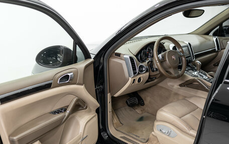Porsche Cayenne III, 2011 год, 2 190 000 рублей, 7 фотография
