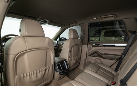 Porsche Cayenne III, 2011 год, 2 190 000 рублей, 21 фотография