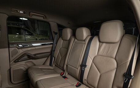 Porsche Cayenne III, 2011 год, 2 190 000 рублей, 23 фотография
