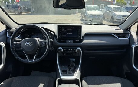 Toyota RAV4, 2021 год, 3 099 000 рублей, 8 фотография