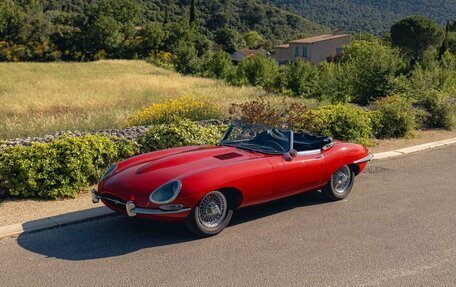 Jaguar E-type Series 3, 1963 год, 17 800 000 рублей, 3 фотография