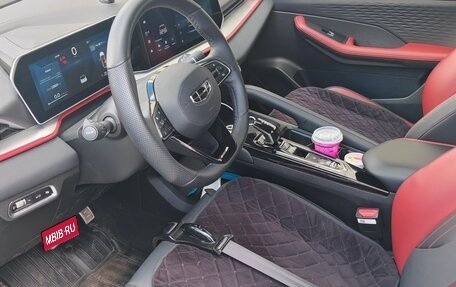Geely Coolray I, 2023 год, 2 100 000 рублей, 5 фотография