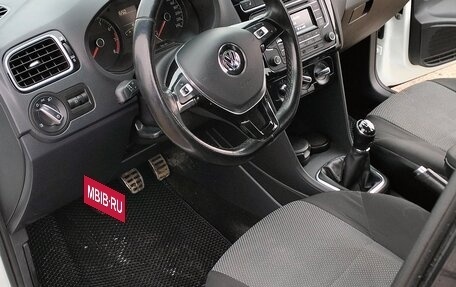 Volkswagen Polo VI (EU Market), 2017 год, 1 250 000 рублей, 4 фотография