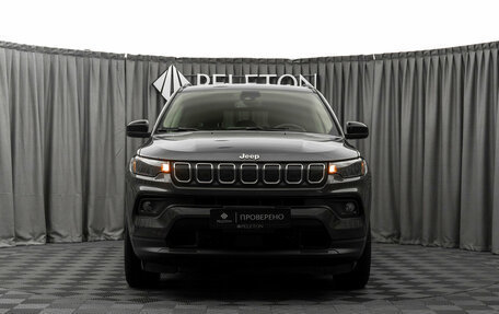 Jeep Compass II, 2022 год, 3 300 000 рублей, 3 фотография