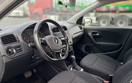 Volkswagen Polo VI (EU Market), 2016 год, 950 000 рублей, 10 фотография