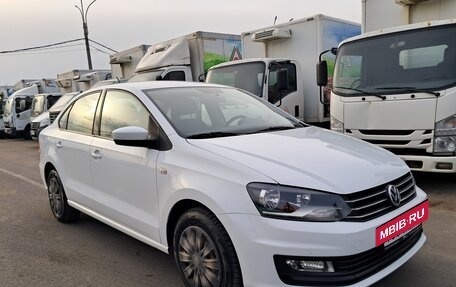 Volkswagen Polo VI (EU Market), 2016 год, 950 000 рублей, 3 фотография
